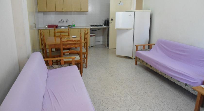 Terpsithea Apartments Ayia Napa Rum bild